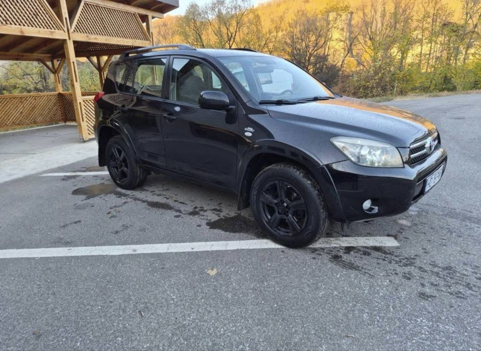 Toyota Rav4  / 2.2 Diesel An Fabricatie 2007