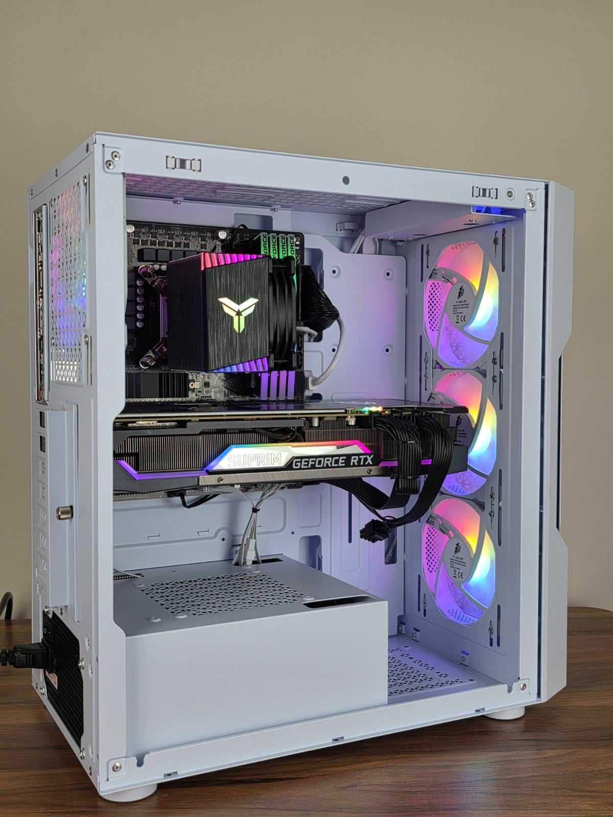 Нов / Гаранция  (RTX 3080 / Ryzen 5700X)  Геймърски