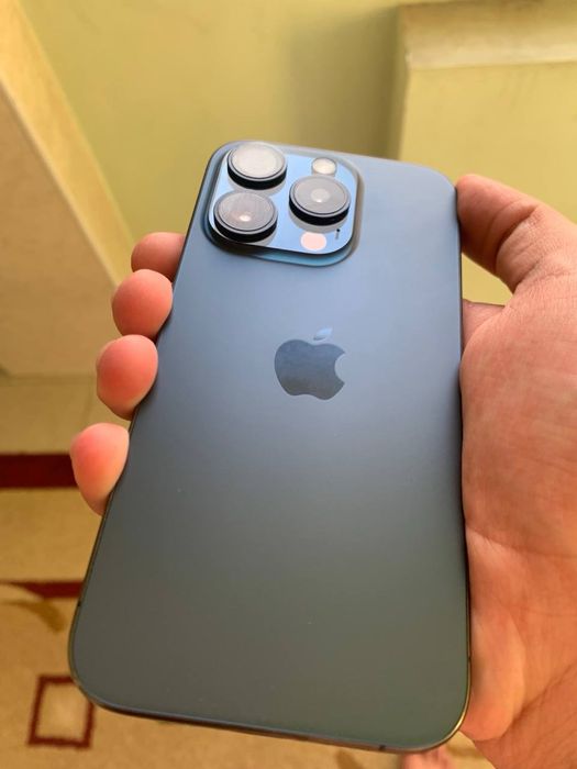 Iphone 15 pro 256gb Deep blue