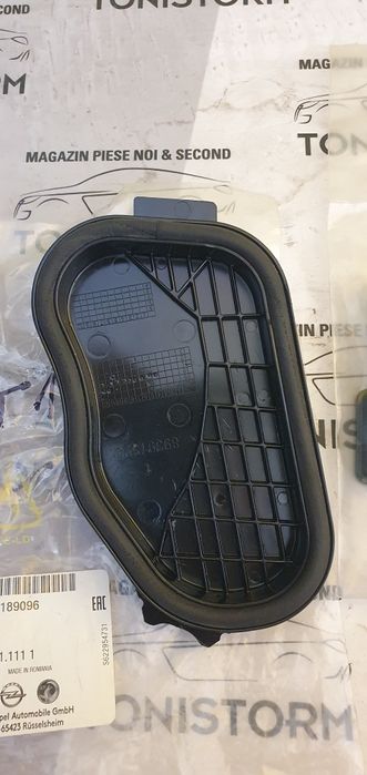 Capac protecție bec pt far Opel Corsa D, gm 95508143, gm 93189096