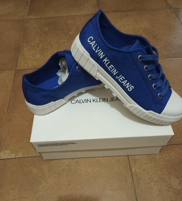 CALVIN KLEIN JEANS-Нови Оригинални кецове