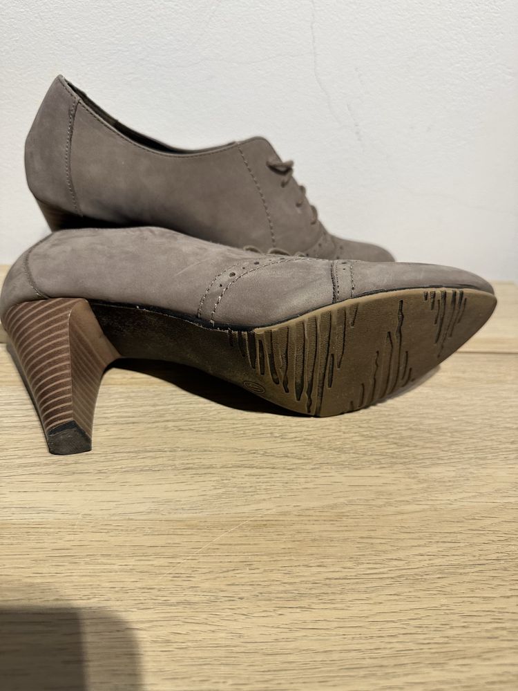 Pantofi femei marca Lazzarini