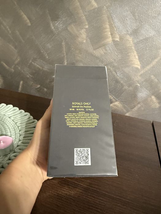 Parfum AUM Royals Only