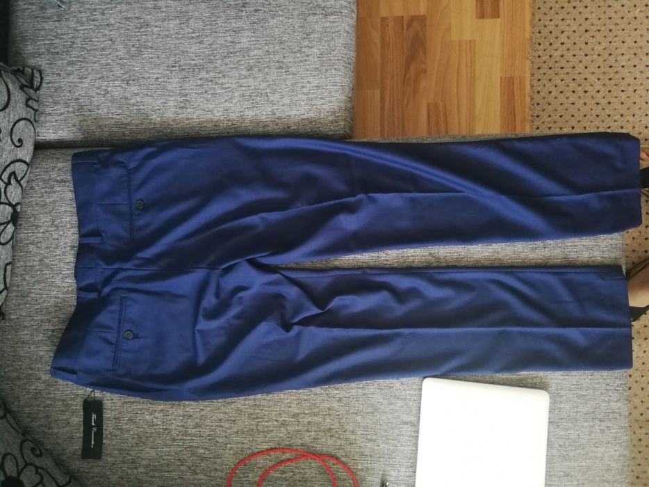 Pantaloni eleganți French Connection mărimea 34