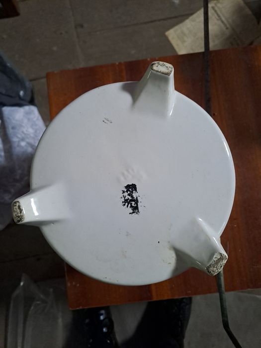 Vas ceramic alb bucatarie