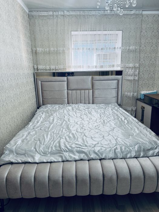 Спальный диван и 2 камод таза жагдайда сатылады ватс видеосн жиберемин