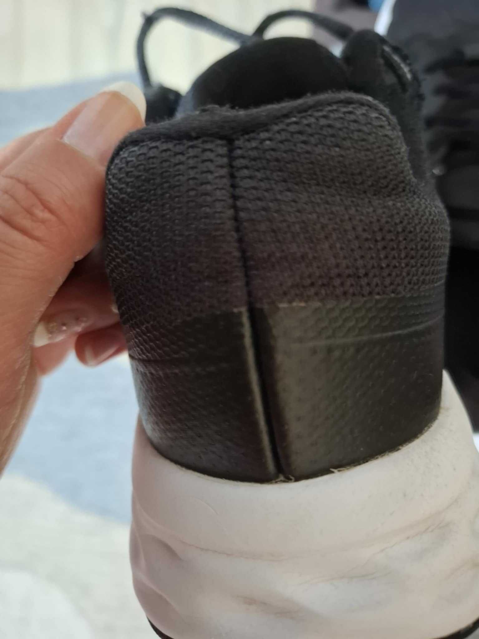 Маратонки NIKE подходящи за момче