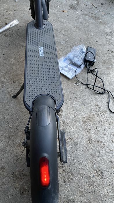 Trotineta electrica REID E4 PLUS sau schimb cu 2 biciclete