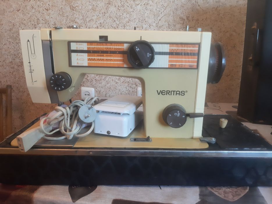 Швейная машина Веритас