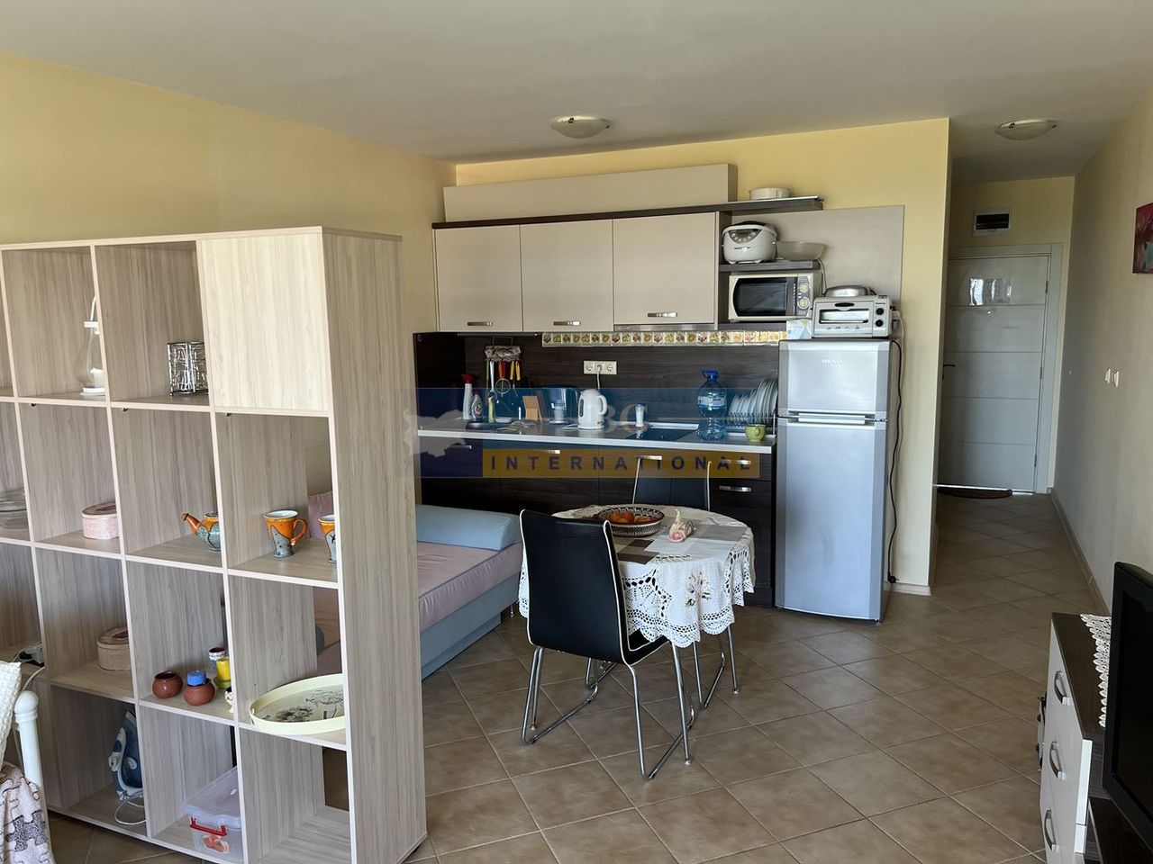 Продава се Едностаен апартамент в Черноморец - 48 кв.м за 1373 €/кв.м - Снимка #4