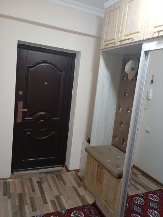2 xonalik 2 qavat.  75 m2.    7 mkr.  ID 9107