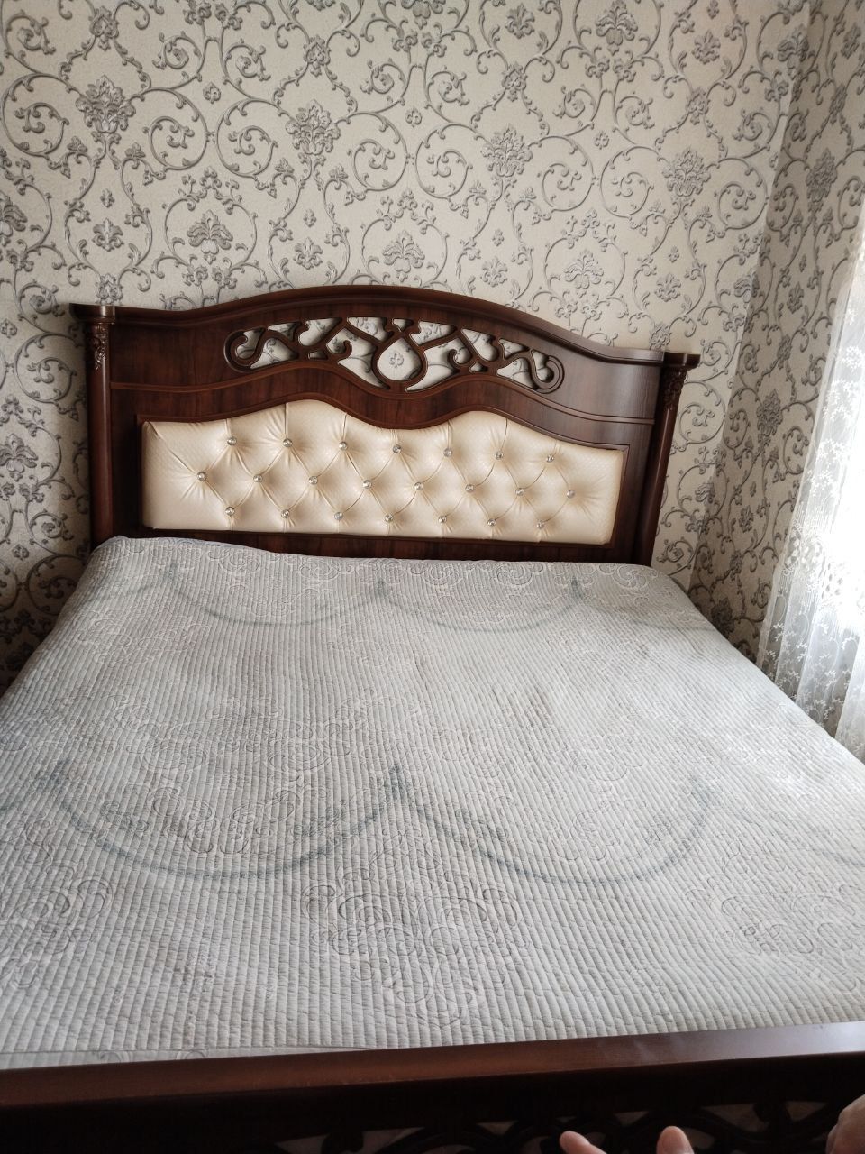 Продается спальная мебель