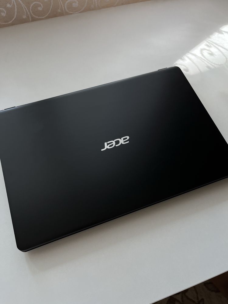 Ноутбук Acer Aspire 3