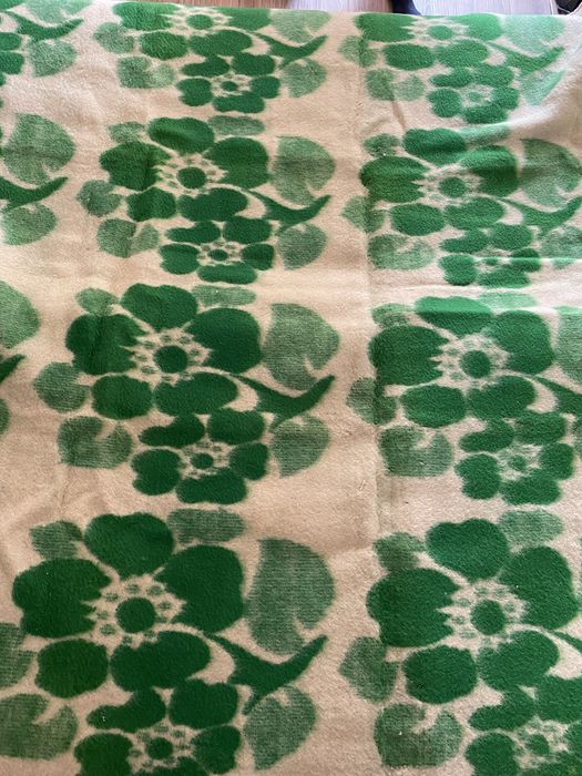 Нови вълнени одеяла