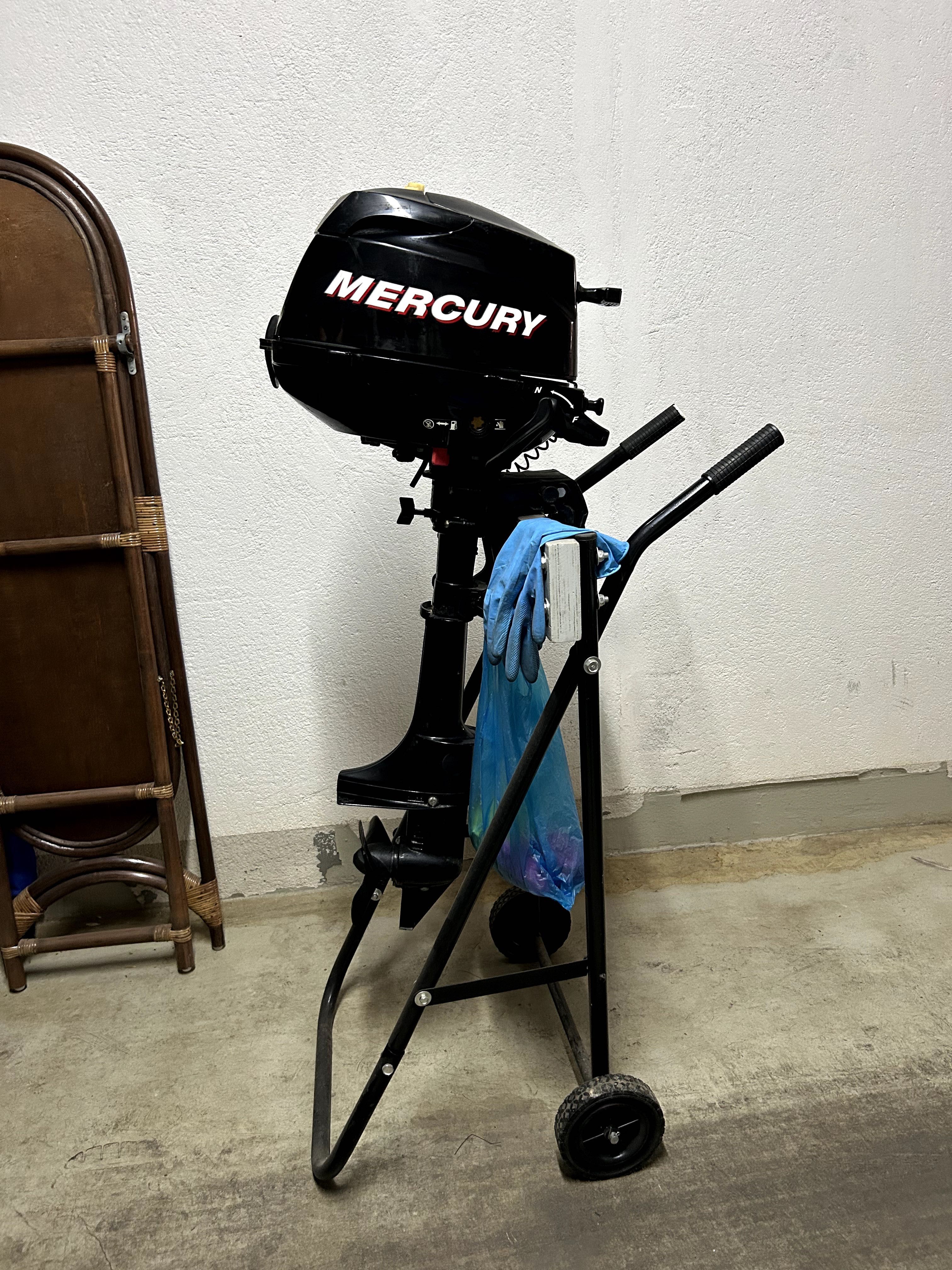 Mercury FourStroke 2.5 извънбордов двигател