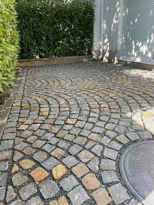 Piatră cubică Andezit, mă deplasez oriunde în Țară