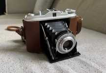 Aparat foto pliabil cu burduf vintage Agfa Isolette 6x6 toc piele 1950