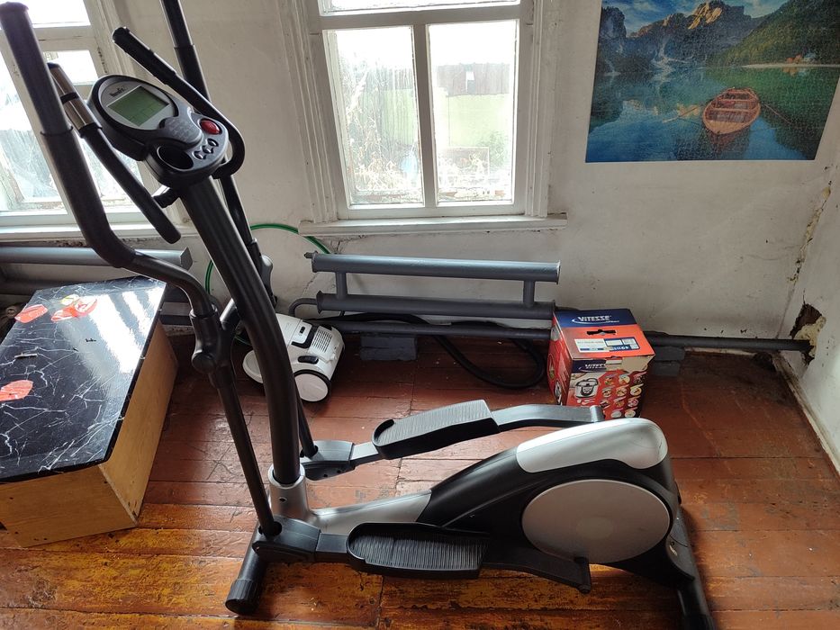 Эллиптический тренажер