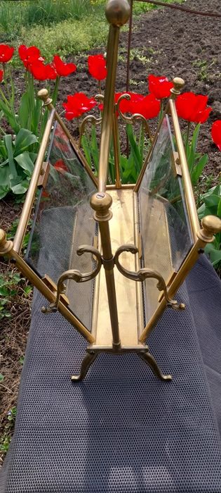 Suport pt.ziare si reviste, alamă