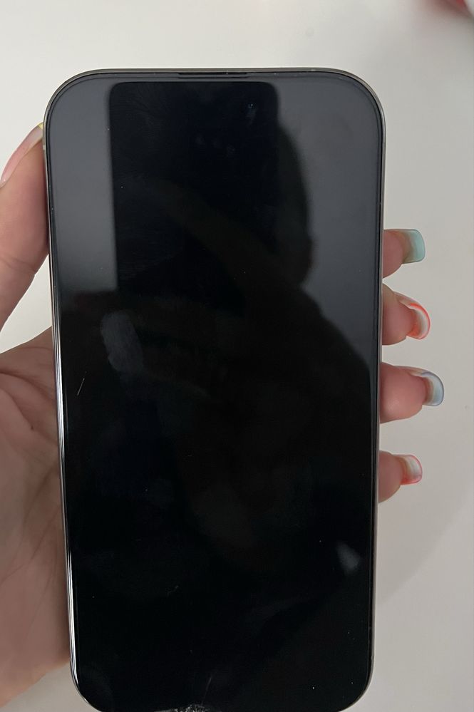 Iphone 16 pro ultizat garantie pana pe 7 noiembrie