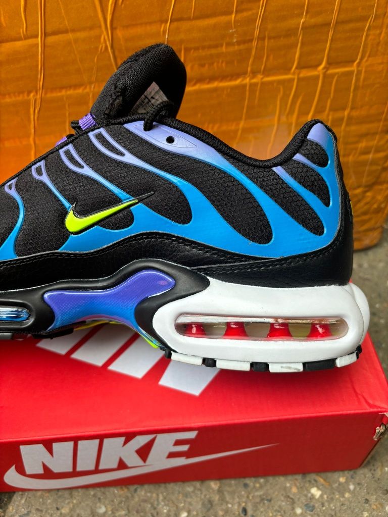 Nike air max plus.,