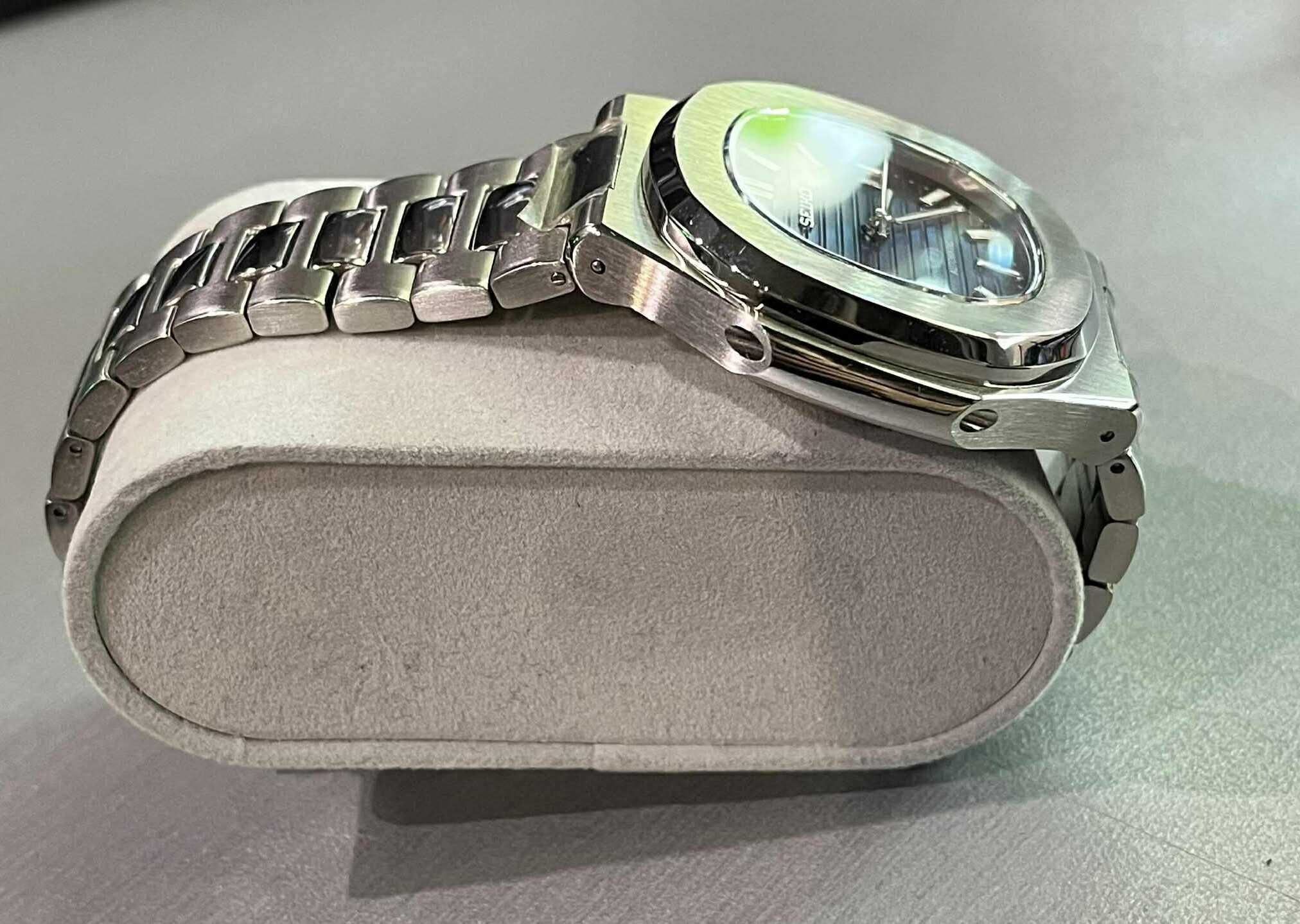 Часовник Seiko Nautilus DARK BLUE