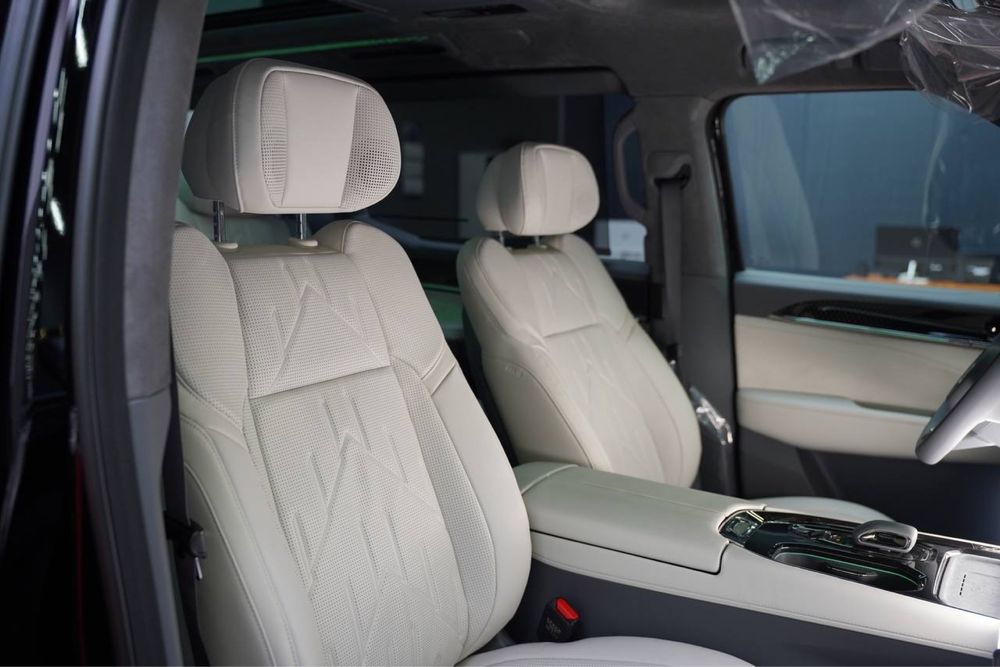 Zeekr 009 ultra 2025