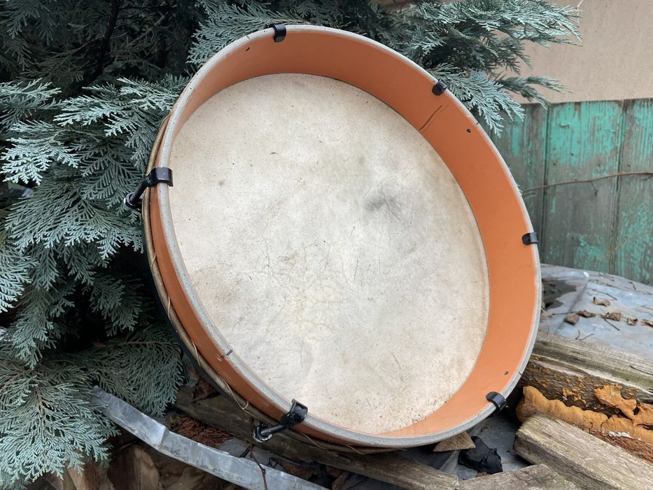 Vand toba/doba de Anul Nou/sarbatori cu membrana din piele de vitel