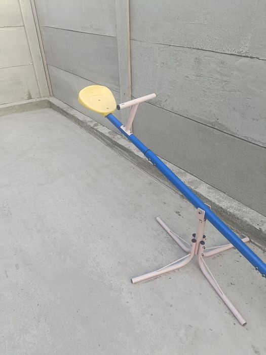 Vand balansoar metalic copii si lustra mov