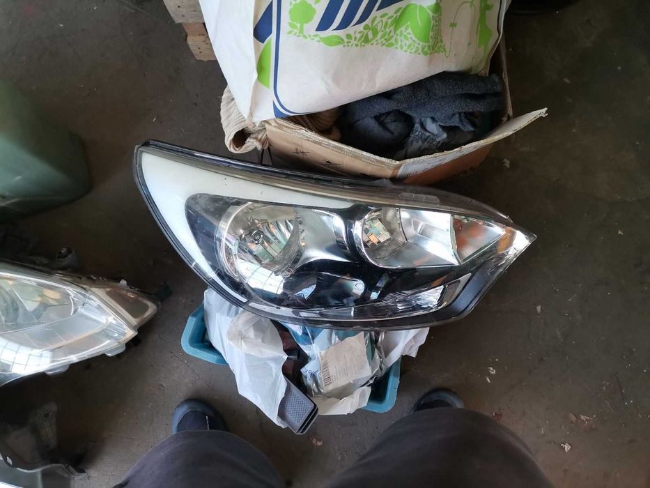 Преден десен фар KIA Rio 2012-2015г