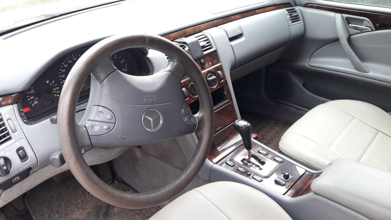 На части!  Mercedes-Benz E200 cdi facelift elegance OM611