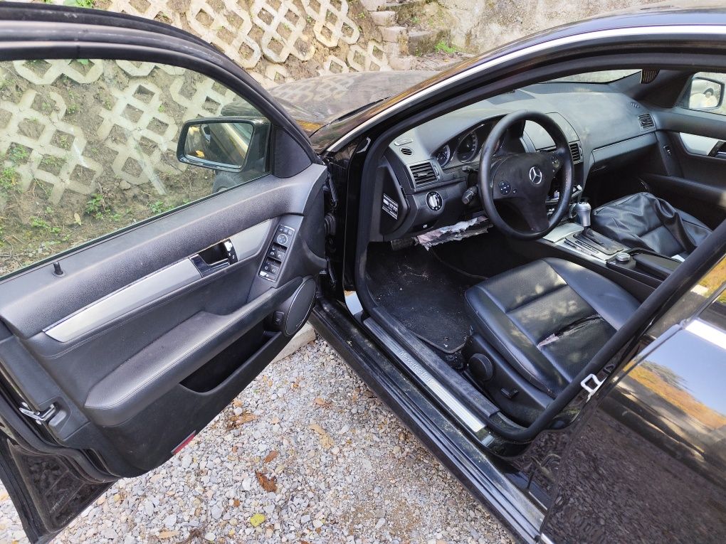 Mercedes C320 224кс W204 На Части
