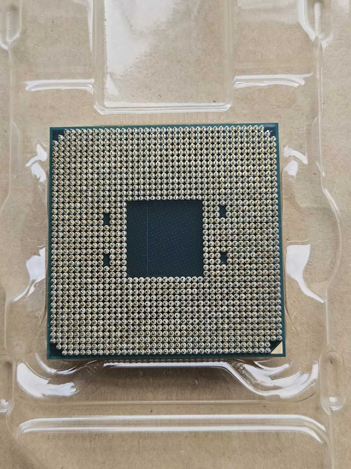 Процесор AMD Ryzen 7 5700X3D, 8 Cores (Up to 4.1GHz), 96MB AM4