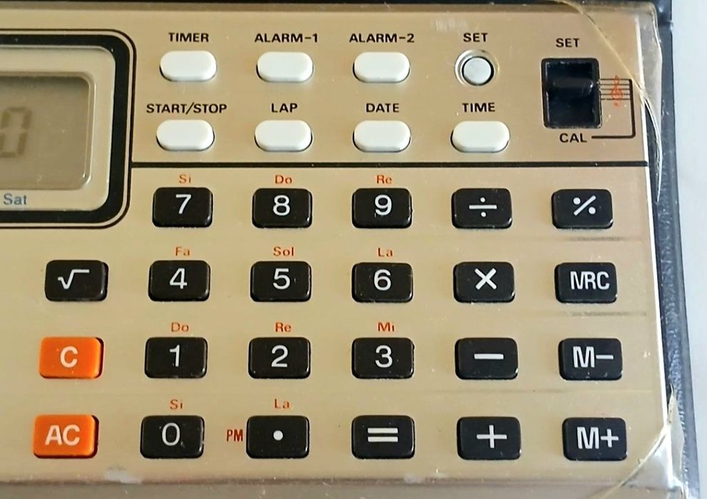 Casio Melody 80, calculator, ceas, sintetizator, Made in Japan.