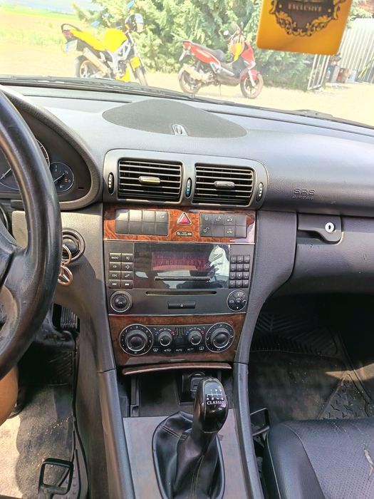 Mercedes w203/Мерцедес ц класа