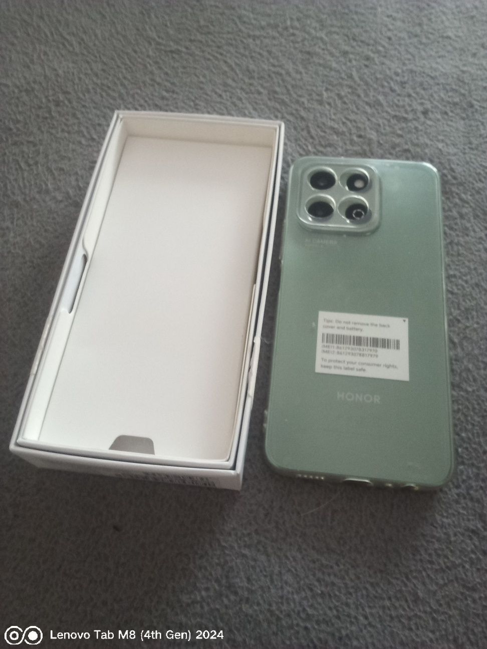 Honor X6B,8/128 GB,5200mAh,зелен на цвят,нов.Със всички екстри