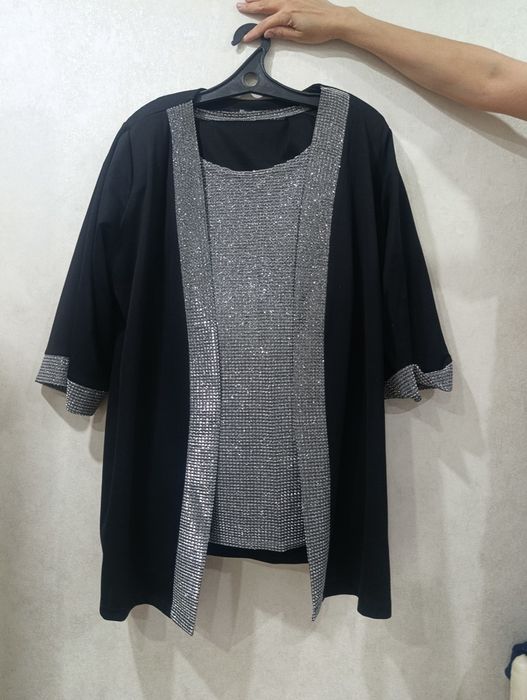 Продам костюм,красивый