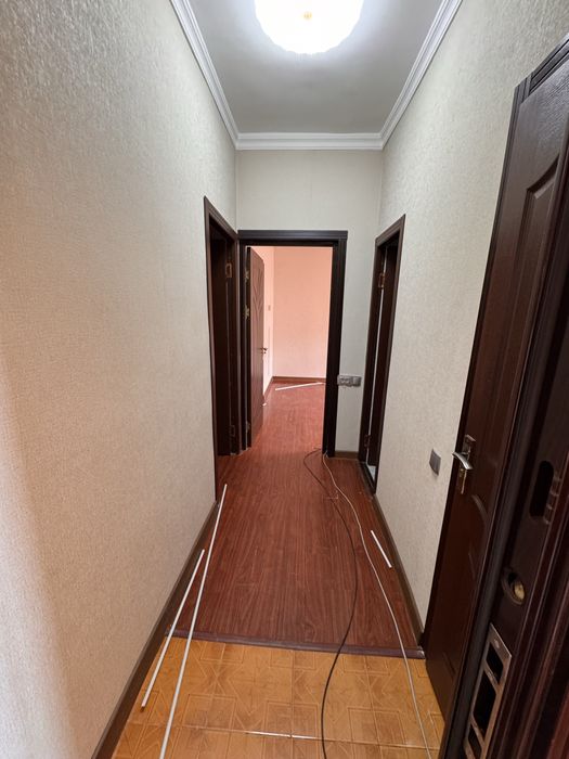 Chilonzor 16- balniysa roparasida 3 xona dom sotiladi