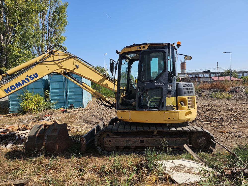 Inchiriez Buldoexcavator/Basculanta/Miniexcavator