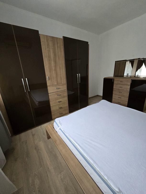 Дава се под наем Двустаен апартамент в Пловдив, Каменица 1 - 80 кв.м за 350 € - Снимка #3