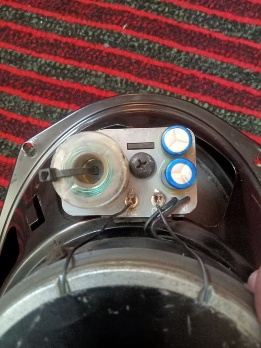 Продам 1-шт Kenwood Indonesia в хорошем состоянии