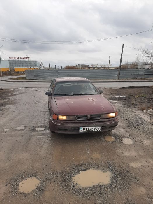 Митсубиси галант