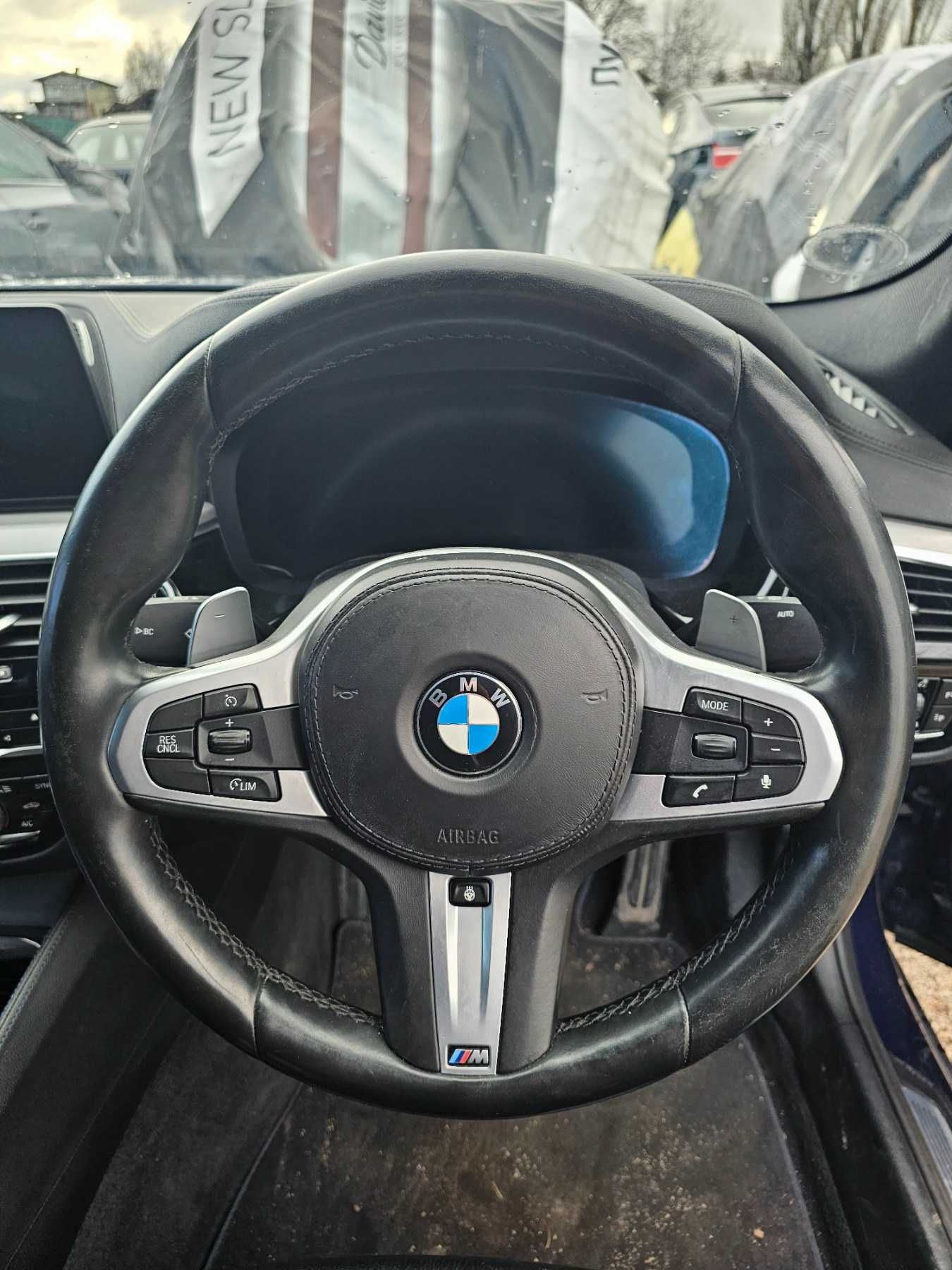 М волан с пера и подгрев БМВ Г30 / M волан с подгрев и пера BMW G30