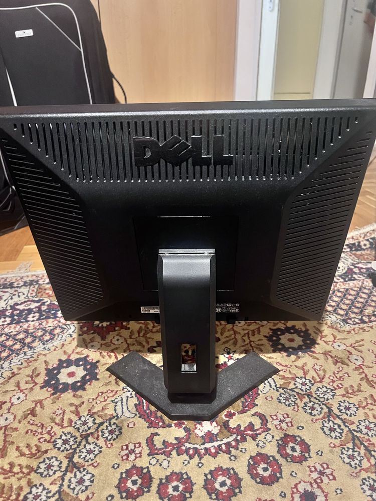 Dell E190Sf – 19-инчов LCD монитор