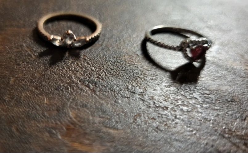 Pandora rings          .