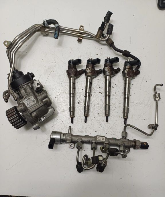 Kit injectie CAHA Audi Q5 A5 A4 B8 2.0 tdi
