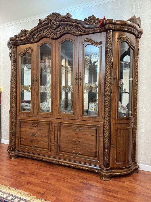 продается Сервант