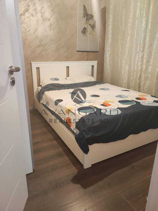 Продава се Тристаен апартамент в Пловдив, Тракия - 60 кв.м за 1869 €/кв.м - Снимка #4