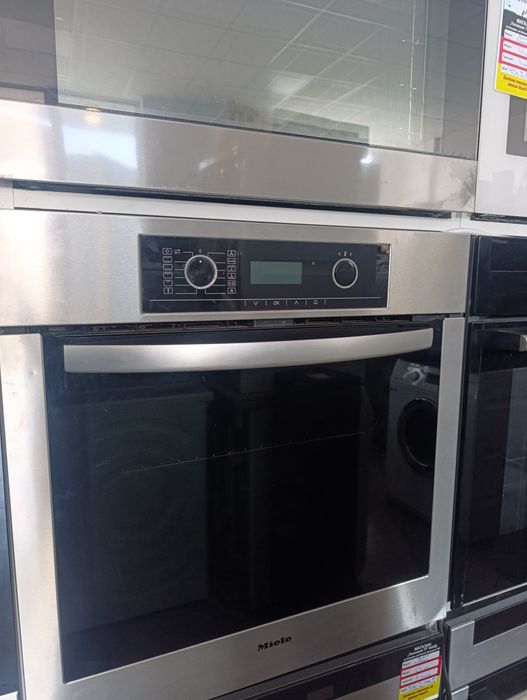 Фурна за вграждане Miele - Пиролиза пара,