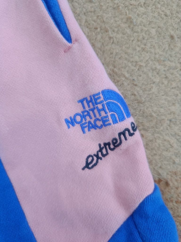 Къси панталони The North Face X Extreme collection Blue/Miami pink M